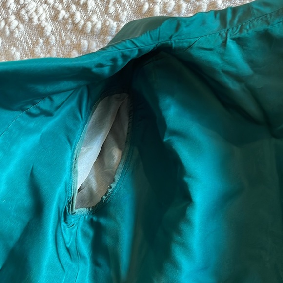 Vintage Emerald Green Dress and Jacket Set by Jay Thorpe of New York 1950’s - Picture 9 of 10